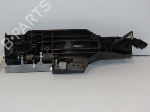 Front right exterior door handle RENAULT KADJAR (HA_, HL_) 1.2 TCe 130 (HLMR) | BP28968538C129 