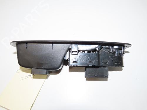 Left front window switch PEUGEOT 208 I (CA_, CC_) 1.2 VTI 82 | BP32277476I27 