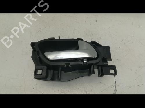 Used Front right interior door handle Front right interior door handle 9595840 9595840