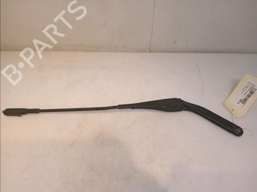Used Front windshield wiper arm BMW 1 (E87) 118 d (122 hp) 14881144