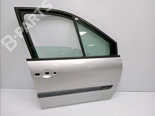 Used Right front door RENAULT SCÉNIC II (JM0/1_) 1.5 dCi (JM02, JM13) (101 hp) 11976486