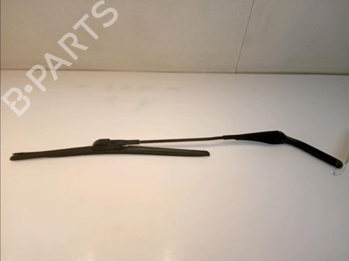 Used Front windshield wiper arm BMW 1 (E87) 118 d (122 hp) 14881234