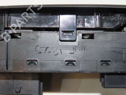Left front window switch PEUGEOT 208 I (CA_, CC_) 1.2 THP 110 | BP33059444I27 - Image 4