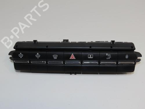 Used Warning switch Warning switch PEUGEOT 5008 (0U_, 0E_) 2.0 HDi 150 / BlueHDi 150 (150 hp) 33188175 33188175
