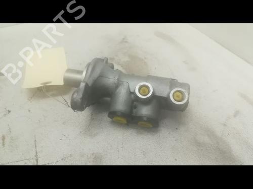 Used Brake master cylinder Brake master cylinder PEUGEOT 208 I (CA_, CC_) 1.4 HDi (68 hp) 9601640 9601640