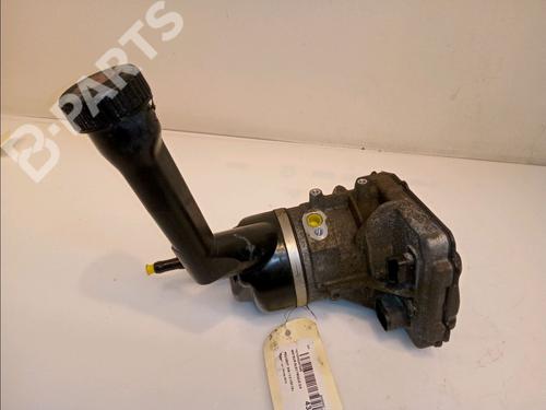 Used Steering pump PEUGEOT 308 I (4A_, 4C_) 1.6 HDi (109 hp) 11100077