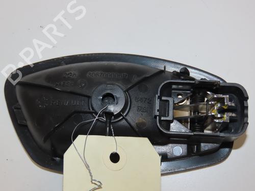 Used Front left interior door handle RENAULT TRAFIC III Van (FG_) 1.6 dCi 125 (FGMH) (125 hp) 28968544