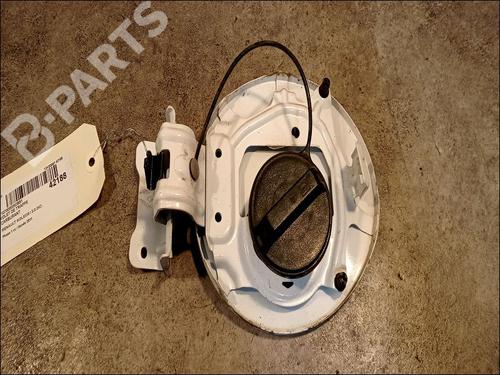 Fuel flap RENAULT KOLEOS I (HY_) 2.0 dCi 4x4 (HY0K) | BP9616814C131 