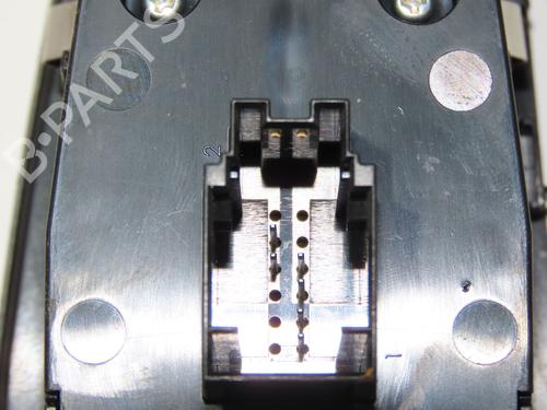 Left front window switch BMW 1 (F40) 116 d | BP31274424I27 - Image 3