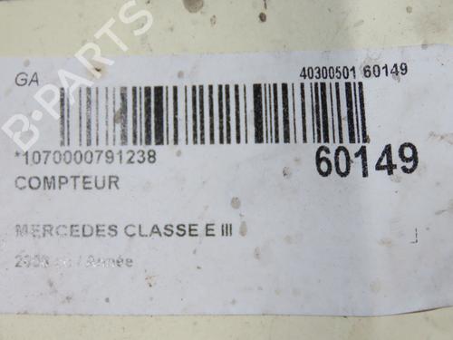 Used Instrument cluster Instrument cluster MERCEDES-BENZ E-CLASS (W211) E 200 CDI (211.007) (136 hp) 40437877 40437877