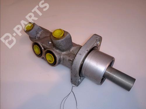 Used Brake master cylinder RENAULT CLIO III (BR0/1, CR0/1) 1.5 dCi (75 hp) 11516998