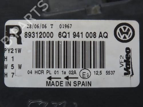 Right headlight VW POLO IV (9N_, 9A_) 1.4 TDI | BP28802245C29 