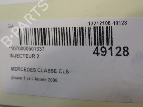 Used Injector MERCEDES-BENZ CLS (C219) CLS 320 CDI (219.322) (224 hp) 16825673
