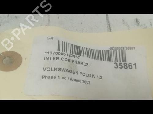 Used Headlight switch VW POLO IV (9N_, 9A_) 1.2 12V (64 hp) 9598581