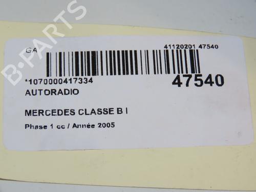 Used Radio MERCEDES-BENZ B-CLASS Sports Tourer (W245) B 200 CDI (245.208) (140 hp) 18129665