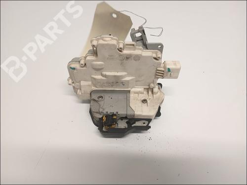 Høyre foran lås AUDI A3 (8P1) 1.9 TDI | BP10063524C97