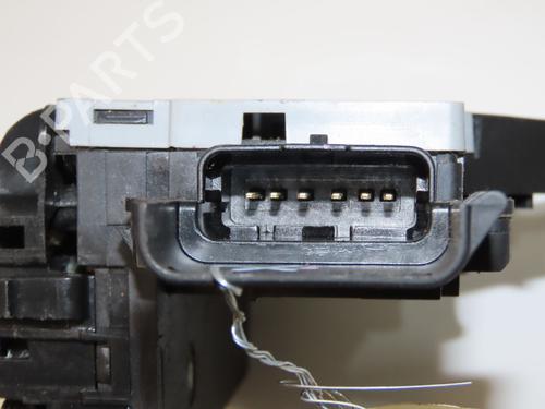 Rear left lock CITROËN C3 Picasso (SH_) 1.6 HDI 90 | BP31242575C100