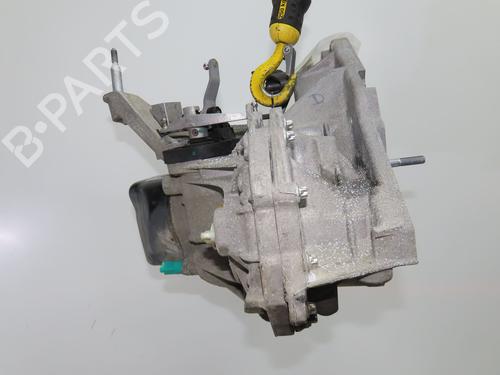 Used Gearbox Gearbox RENAULT TWINGO III (BCM_, BCA_) 1.0 SCe 70 (BCMB) (69 hp) 33132500 33132500