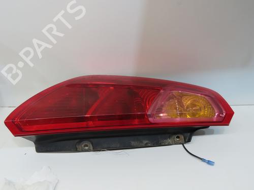 Used Left taillight FIAT GRANDE PUNTO (199_) 1.4 (199AXB11, 199AXB1A, 199BXB1A, 199AXL1A) (77 hp) 31634229