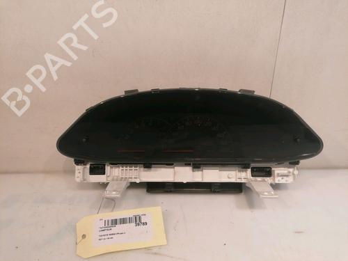 Used Instrument cluster TOYOTA YARIS (_P9_) 1.33 VVT-i (NSP90_, NSP90R) (99 hp) 15841808
