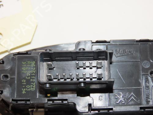 Left front window switch PEUGEOT 208 I (CA_, CC_) 1.6 HDi | BP28802051I27