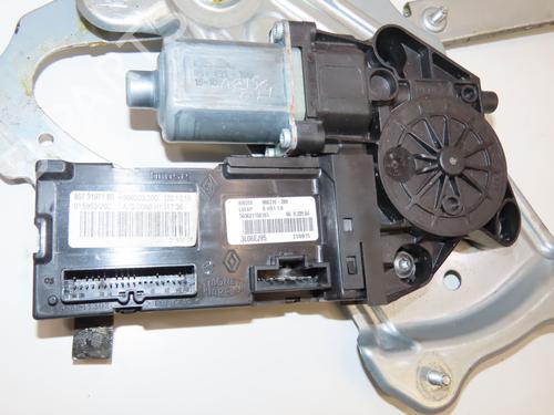 Front left window mechanism RENAULT SCÉNIC III (JZ0/1_) 1.5 dCi | BP28831157C22 