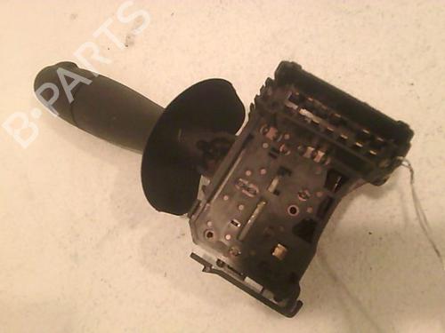 Used Steering column stalk RENAULT TWINGO II (CN0_) 1.5 dCi (CN0E) (64 hp) 23174573
