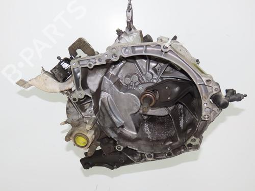 Gearkasse Gearkasse CITROËN C3 III (SX) 1.5 BlueHDi 100 (SXYHYP, SXYHTU) (102 hp) 39732798 39732798