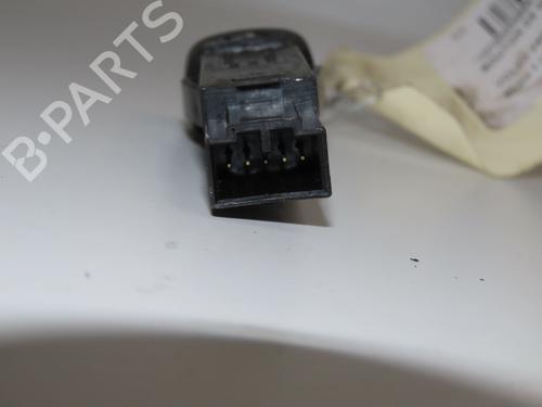 Warning switch VOLVO V40 Cross Country (526) D2 | BP32511436I22 - Image 2