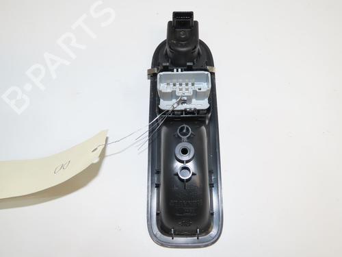 Used Left front window switch RENAULT TWINGO II (CN0_) 1.2 16V (CN04, CN0B) (75 hp) 31120887