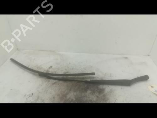 Used Front windshield wiper arm VW TOURAN (1T1, 1T2) 2.0 TDI 16V (140 hp) 23178158