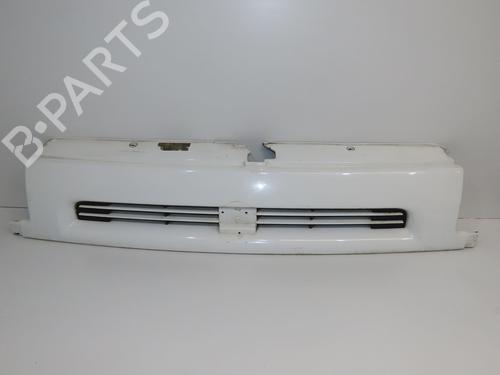 Grelha Grelha FIAT SCUDO Bus (220_) 1.9 D (69 hp) 36657640 36657640