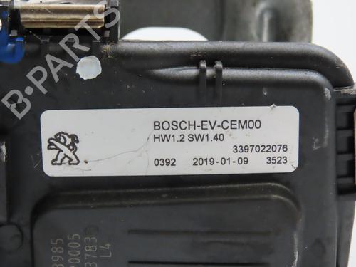 Front wiper motor PEUGEOT 3008 II SUV (MC_, MR_, MJ_, M4_) 1.5 BlueHDi 130 | BP19079888M29 