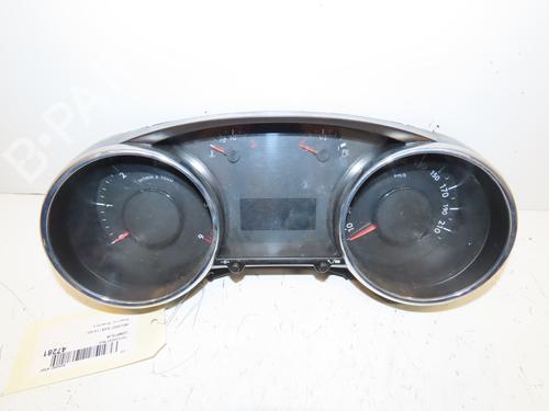 Used Instrument cluster PEUGEOT 5008 (0U_, 0E_) 1.6 HDi (112 hp) 17338564
