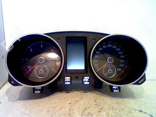 Used Instrument cluster Instrument cluster VW GOLF VI (5K1) 1.6 TDI (105 hp) 36494494 36494494