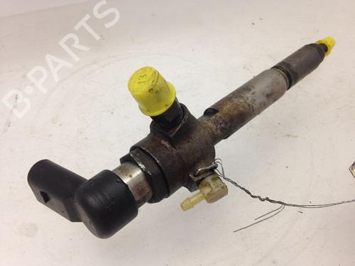 Inyector Inyector RENAULT MEGANE II (BM0/1_, CM0/1_) 1.5 dCi (BM1E, CM1E) (106 hp) 36493336 36493336