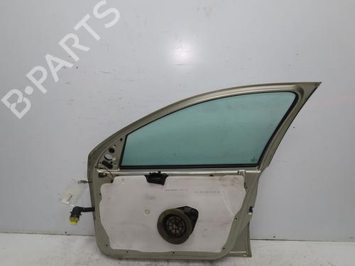 Used Right front door PEUGEOT 206+ (2L_, 2M_) 1.4 HDi eco 70 (68 hp) 31151649