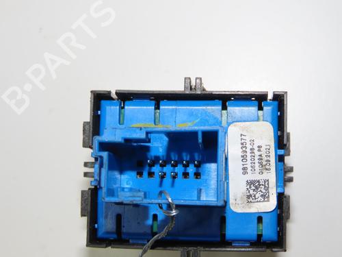 Used Hand brake PEUGEOT 208 II (UB_, UP_, UW_, UJ_) 1.2 PureTech 100 (101 hp) 31274366