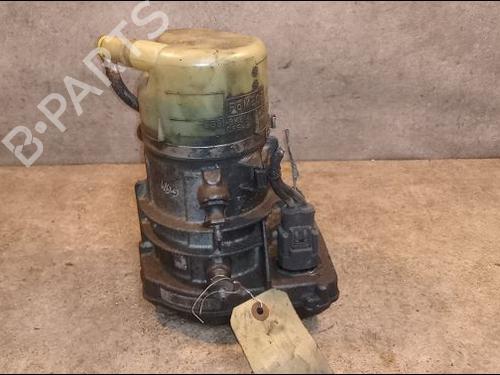 Used Steering pump Steering pump FORD S-MAX (WA6) 2.0 TDCi (140 hp) 9619728 9619728