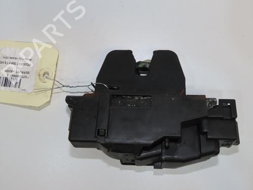 Used Tailgate lock PEUGEOT 308 II (LB_, LP_, LW_, LH_, L3_) 1.6 HDi (92 hp) 32399718