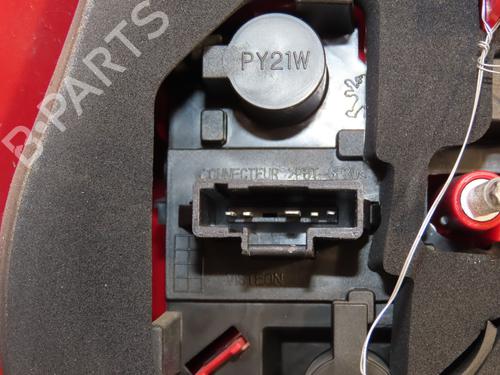 Right taillight PEUGEOT 206+ (2L_, 2M_) 1.4 HDi eco 70 | BP28832659C35 