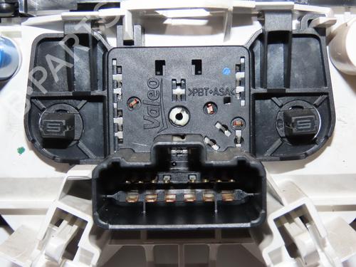 Climate control RENAULT TWINGO II (CN0_) 1.5 dCi (CN0E) | BP28801742I5