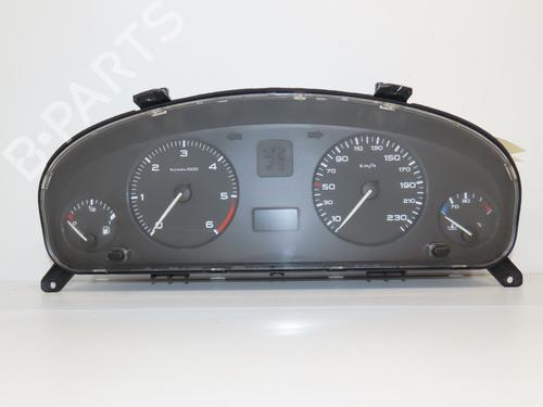 Used Instrument cluster PEUGEOT 406 (8B) 2.0 HDI 90 (90 hp) 19061209