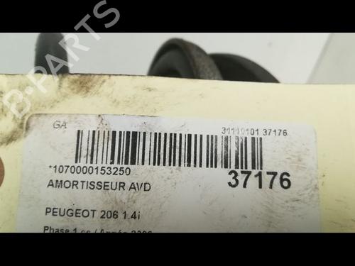 Used Right front shock absorber PEUGEOT 206 Hatchback (2A/C) 1.4 i (75 hp) 9600842