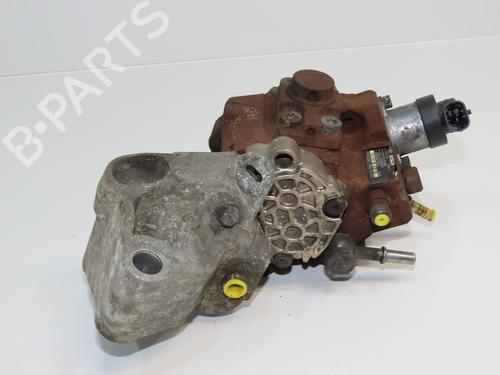 Used Injection pump RENAULT SCÉNIC III (JZ0/1_) 1.9 dCi (JZ0J, JZ1J, JZ1K, JZ1S) (131 hp) 30955768