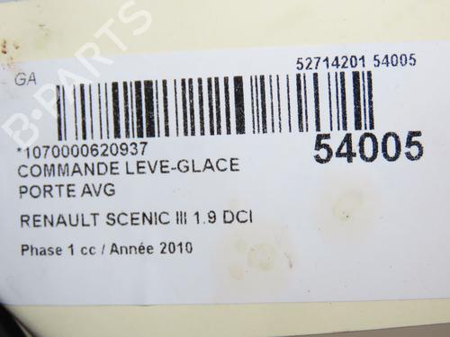 Used Left front window switch RENAULT SCÉNIC III (JZ0/1_) 1.9 dCi (JZ0J, JZ1J, JZ1K, JZ1S) (131 hp) 31077358