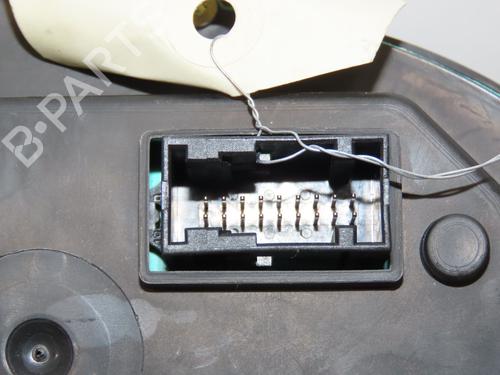 Instrument cluster PEUGEOT 307 CC (3B) 2.0 HDi 135 | BP28830501C47