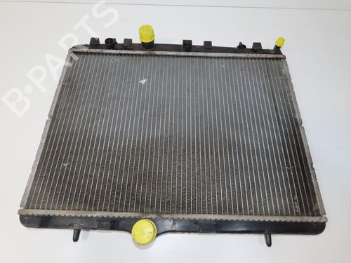 Used Water radiator Water radiator 38474460 38474460