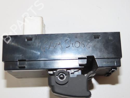 Left front window switch HYUNDAI GETZ (TB) 1.5 CRDi | BP33132548I27 - Image 4