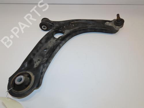 Used Right front suspension arm Right front suspension arm SEAT ATECA (KH7, KHP) 1.6 TDI (115 hp) 28829827 28829827